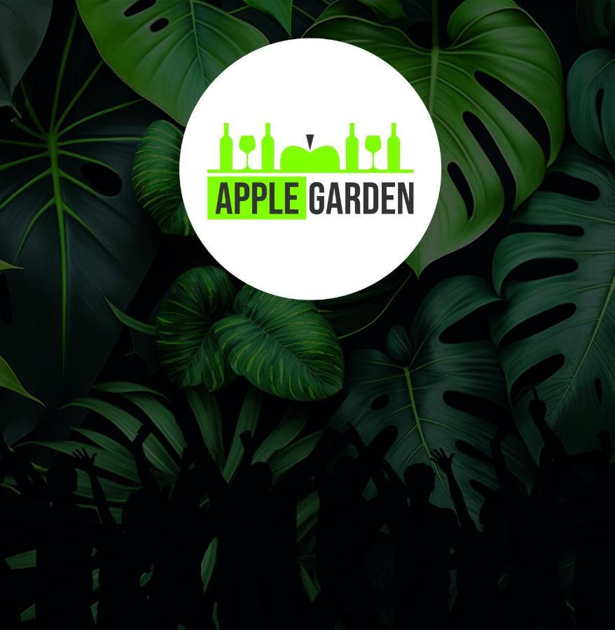 Applegarden Villa Debrecen Luaran gambar