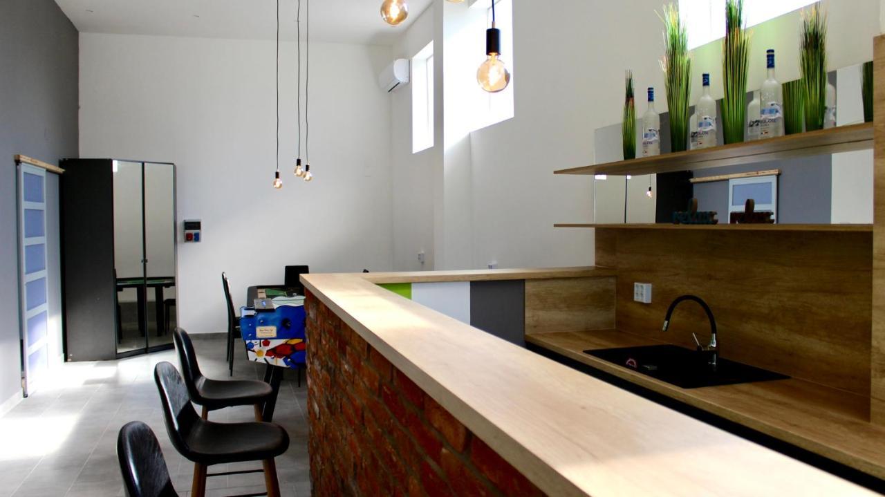 Applegarden Villa Debrecen Luaran gambar